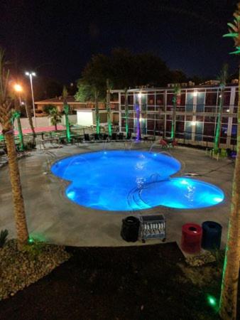 Mother Earth Motor Lodge Kinston Dış mekan fotoğraf